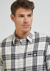 Męska Koszula Lee Leesure Shirt Ecru 112341768 L66N016990